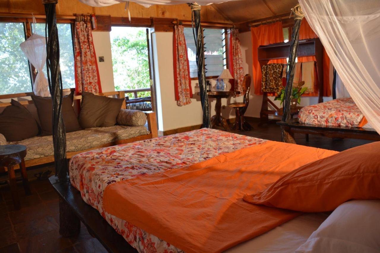 Kwale Shimba Hills Green Safari Lodge מראה חיצוני תמונה