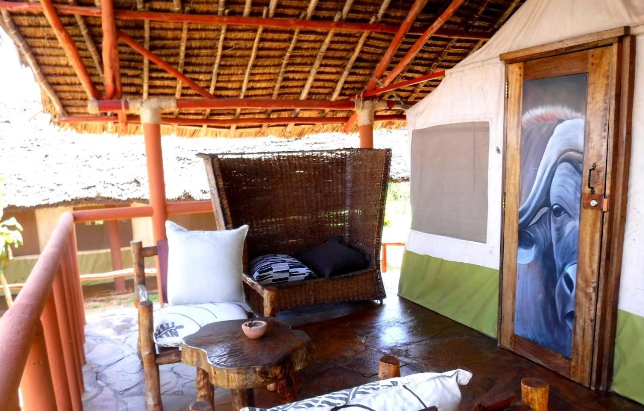 Kwale Shimba Hills Green Safari Lodge מראה חיצוני תמונה