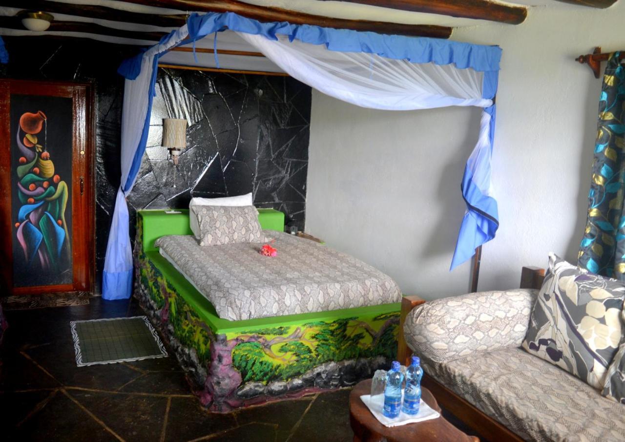 Kwale Shimba Hills Green Safari Lodge מראה חיצוני תמונה